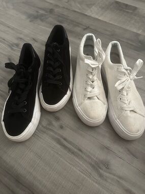 Classic Low-Top Canvas Sneakers - Black & White